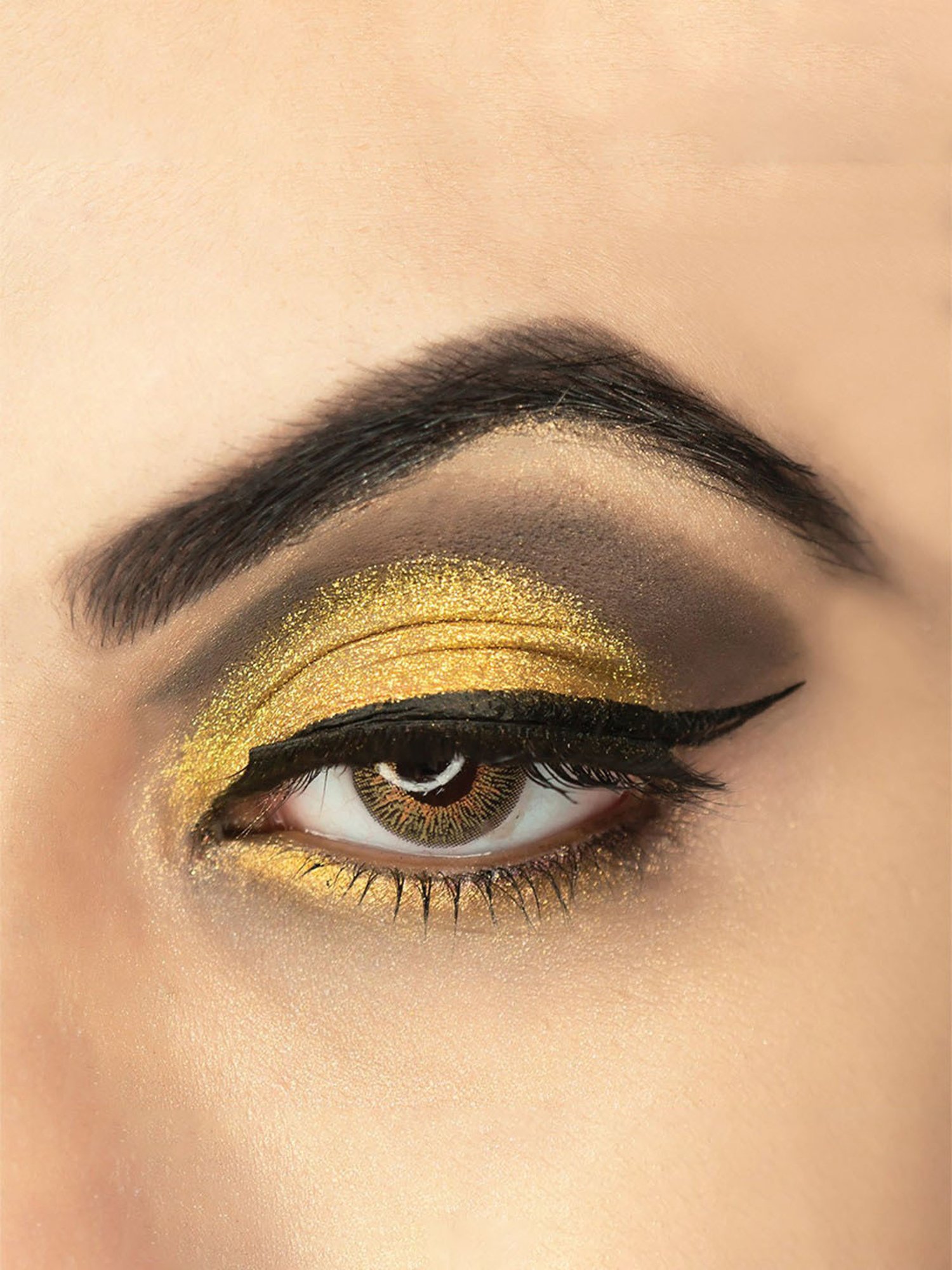 C2P PROFESSIONAL MAKEUP HD Loose Precious Pigments Eyeshadow Sunkiss Gold 151 - 2 gm