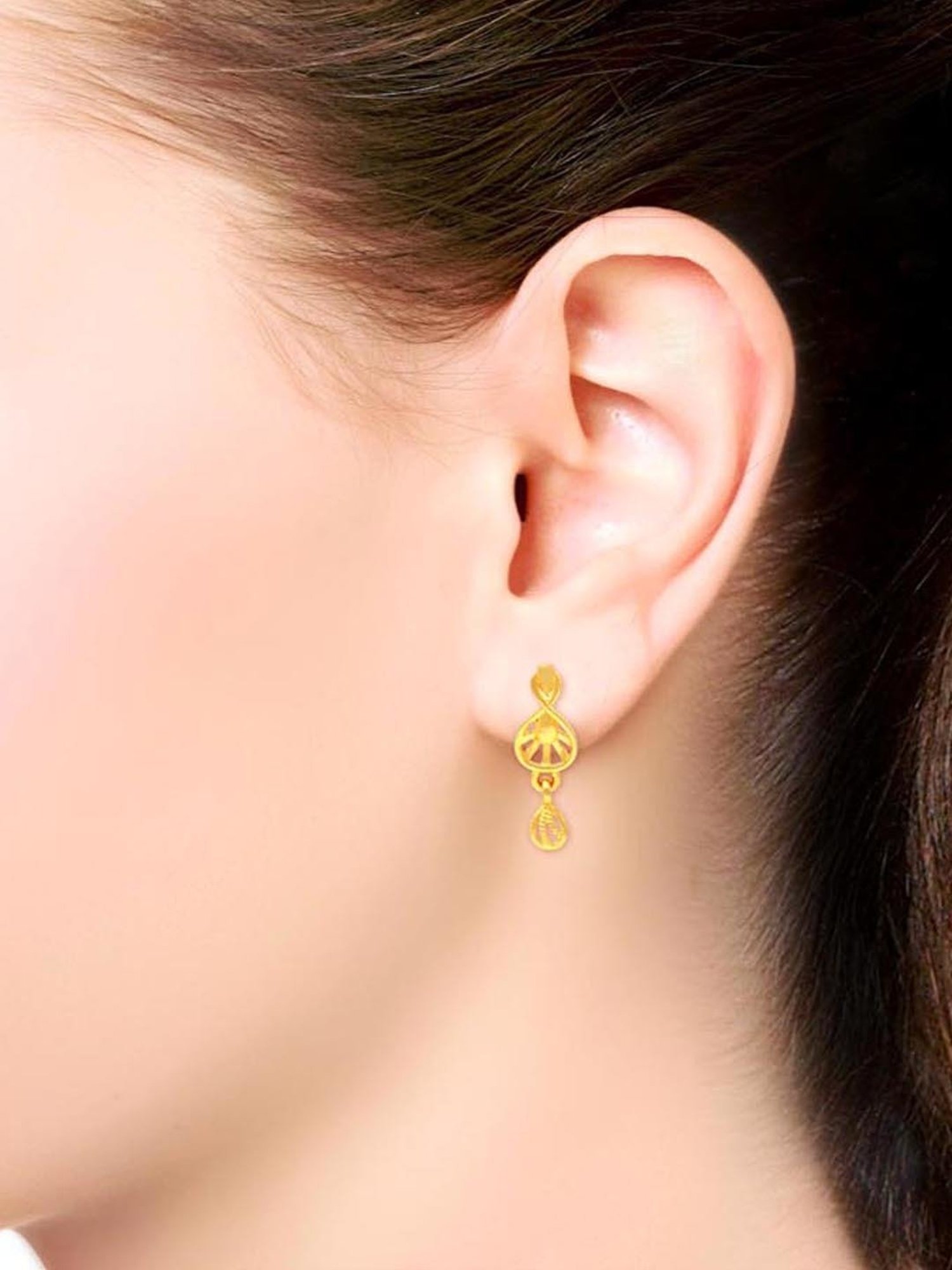 P.C. Chandra Jewellers 14 kt Gold Earrings