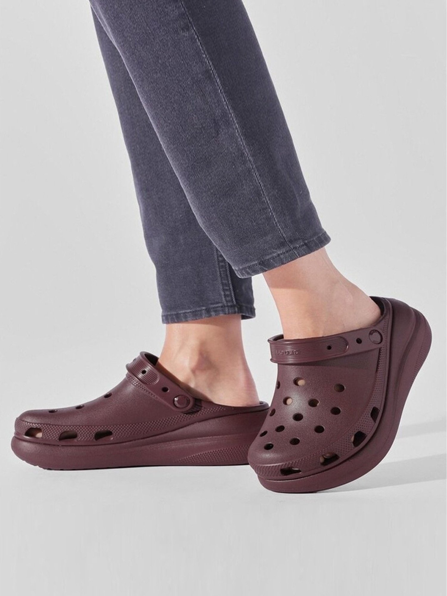 Crocs Men's Classic Crush Burgundy Back Strap Clogs