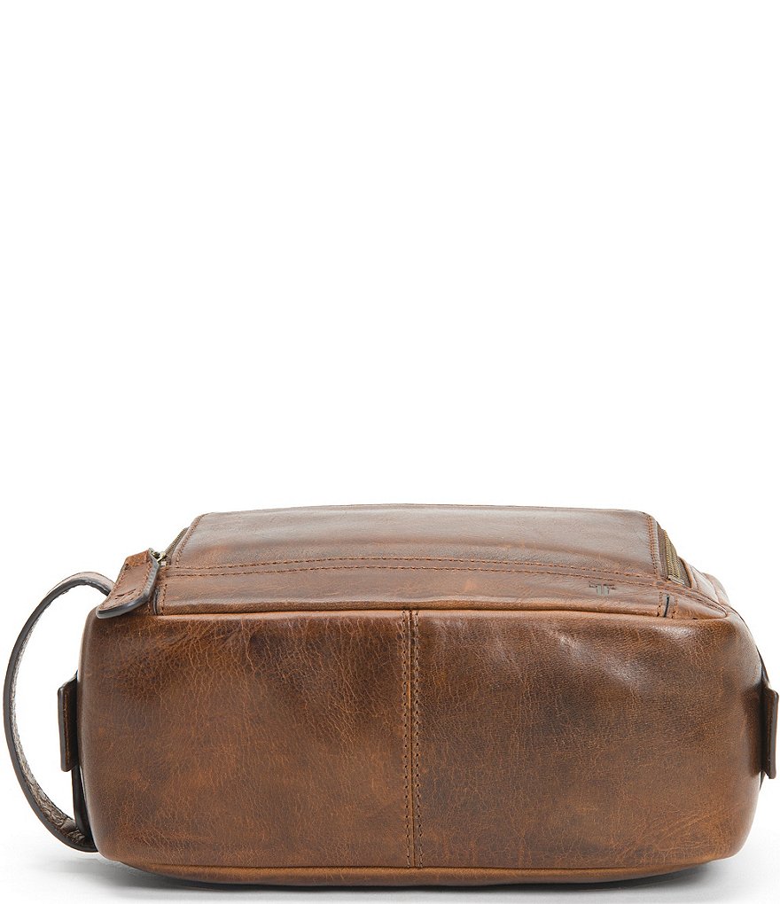 Briggs & Riley Baseline Wardrobe Spinner