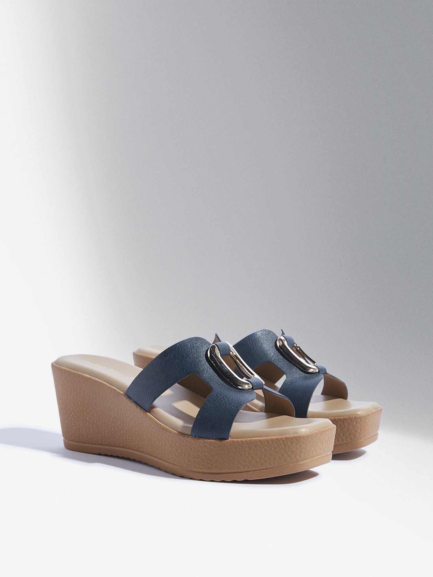 LUNA BLU by Westside Navy Hardware-Detailed Wedge-Heel Sandals