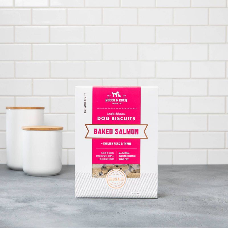 Rocco & Roxie Supply Co. Baked Salmon with English Peas and Thyme Dog Biscuits Dog Treats - 14oz