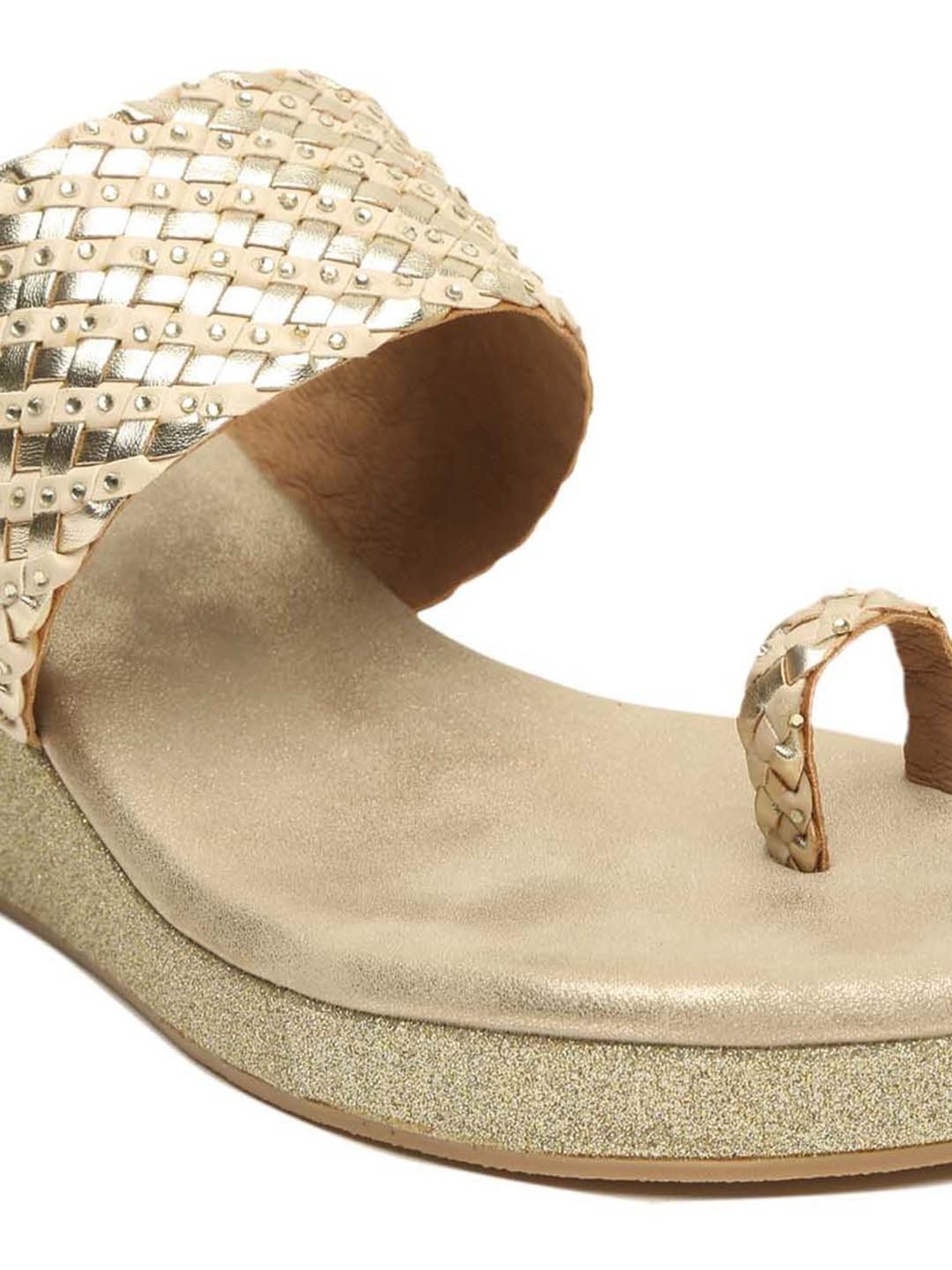 Pelle Albero Women's Golden Toe Ring Wedges