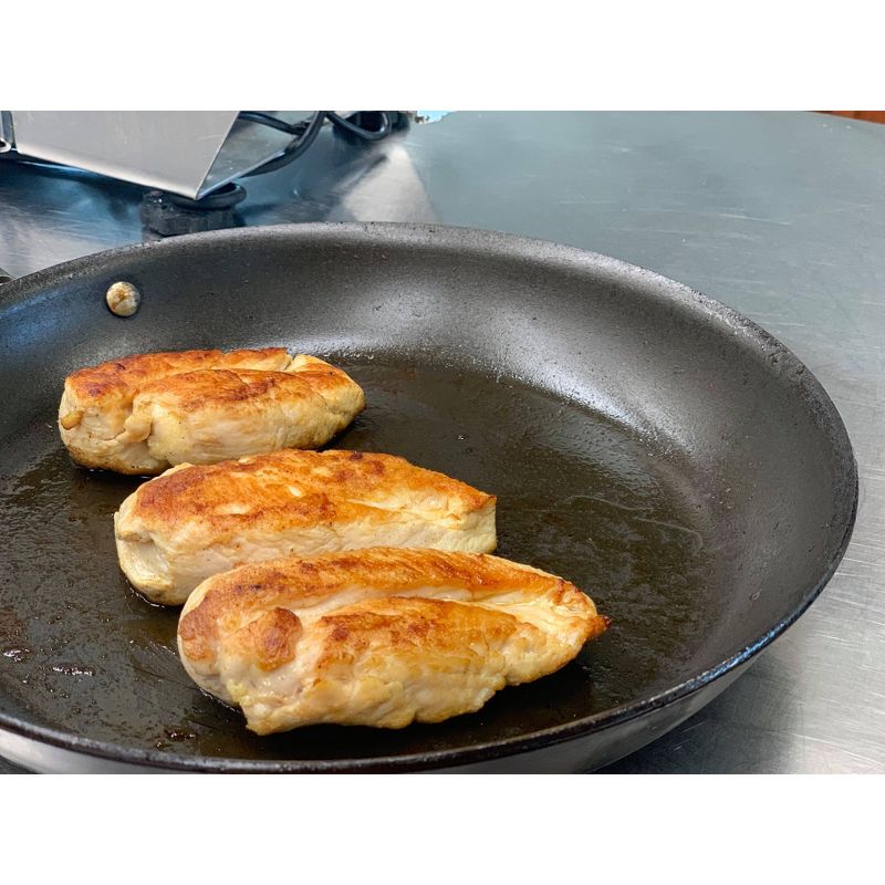 Tyson Boneless & Skinless Chicken Breasts - Frozen - 2.5lbs
