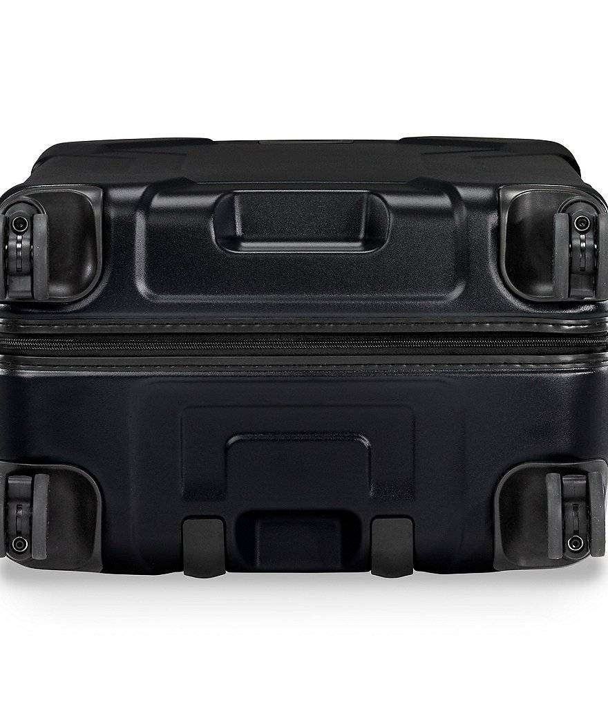 Briggs & Riley Torq Medium Spinner