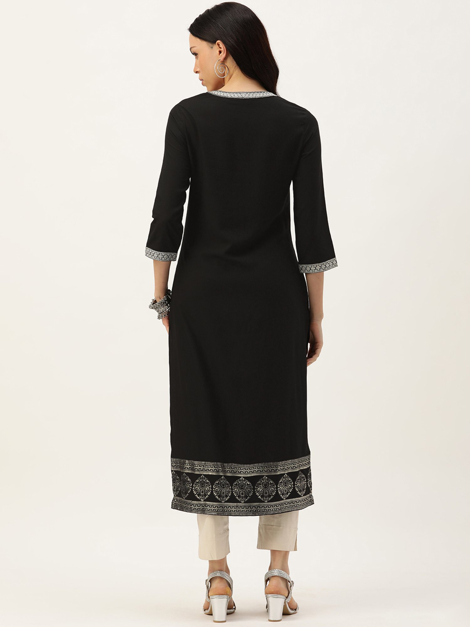 Amukti Black Rayon Embroidered Straight Kurta