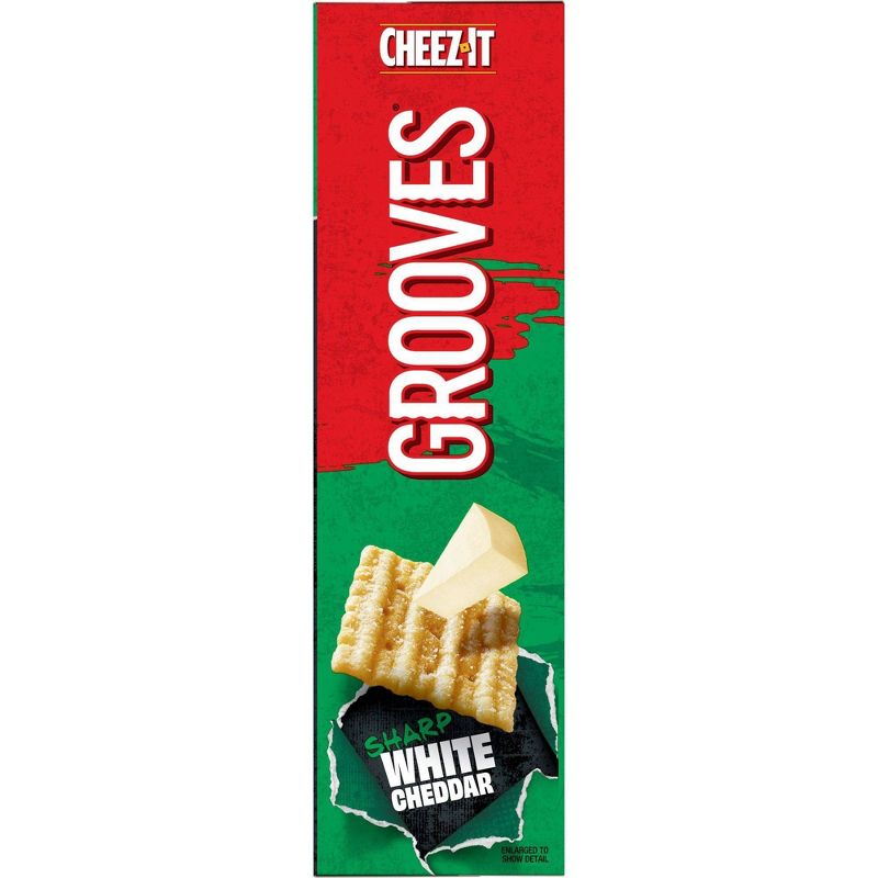 Cheez-It Grooves Sharp White Cheddar Crackers - 9oz