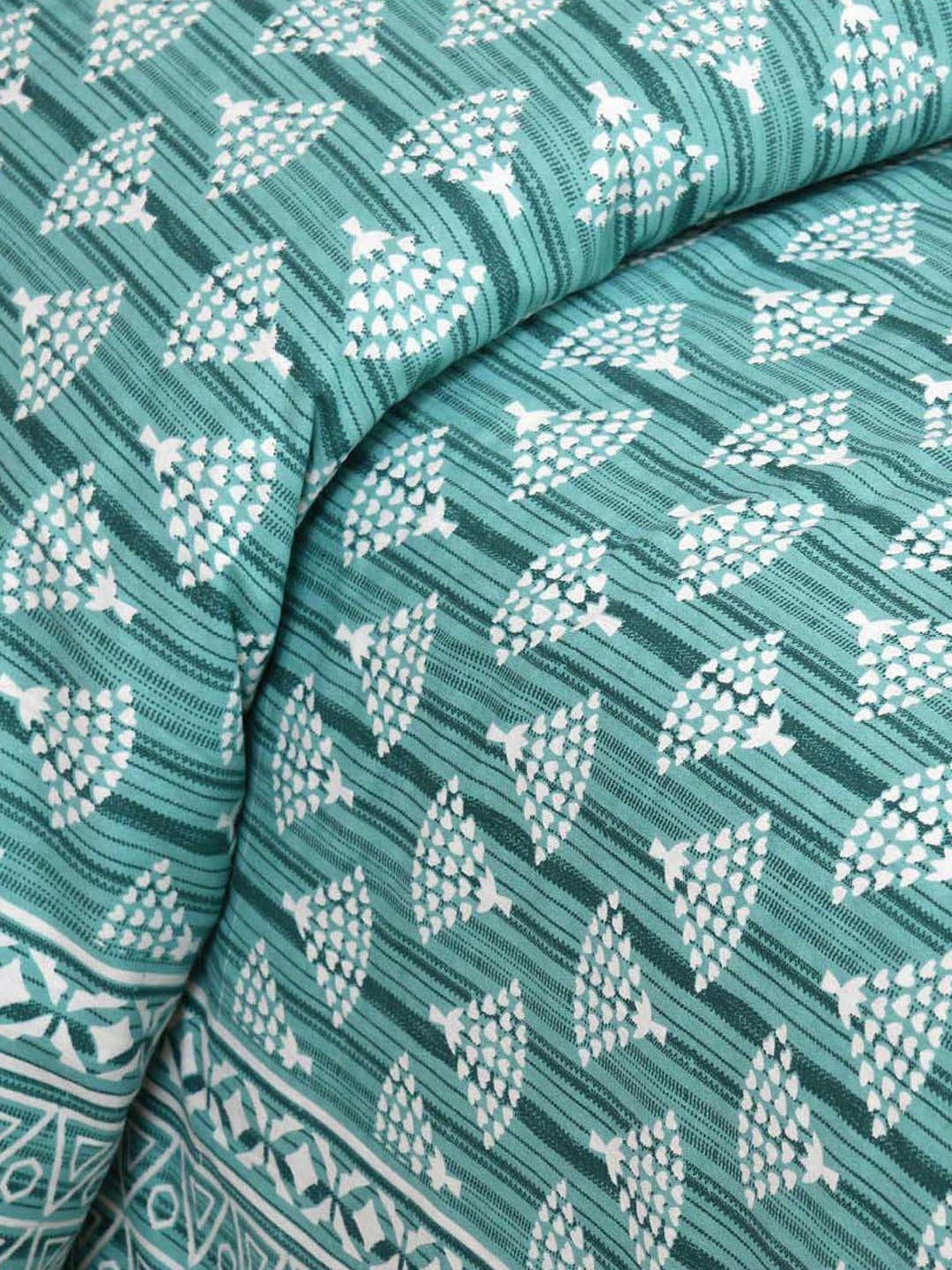 JaipurFabric Mint Green Cotton 180 TC Double Bedsheet with 2 Pillow Covers