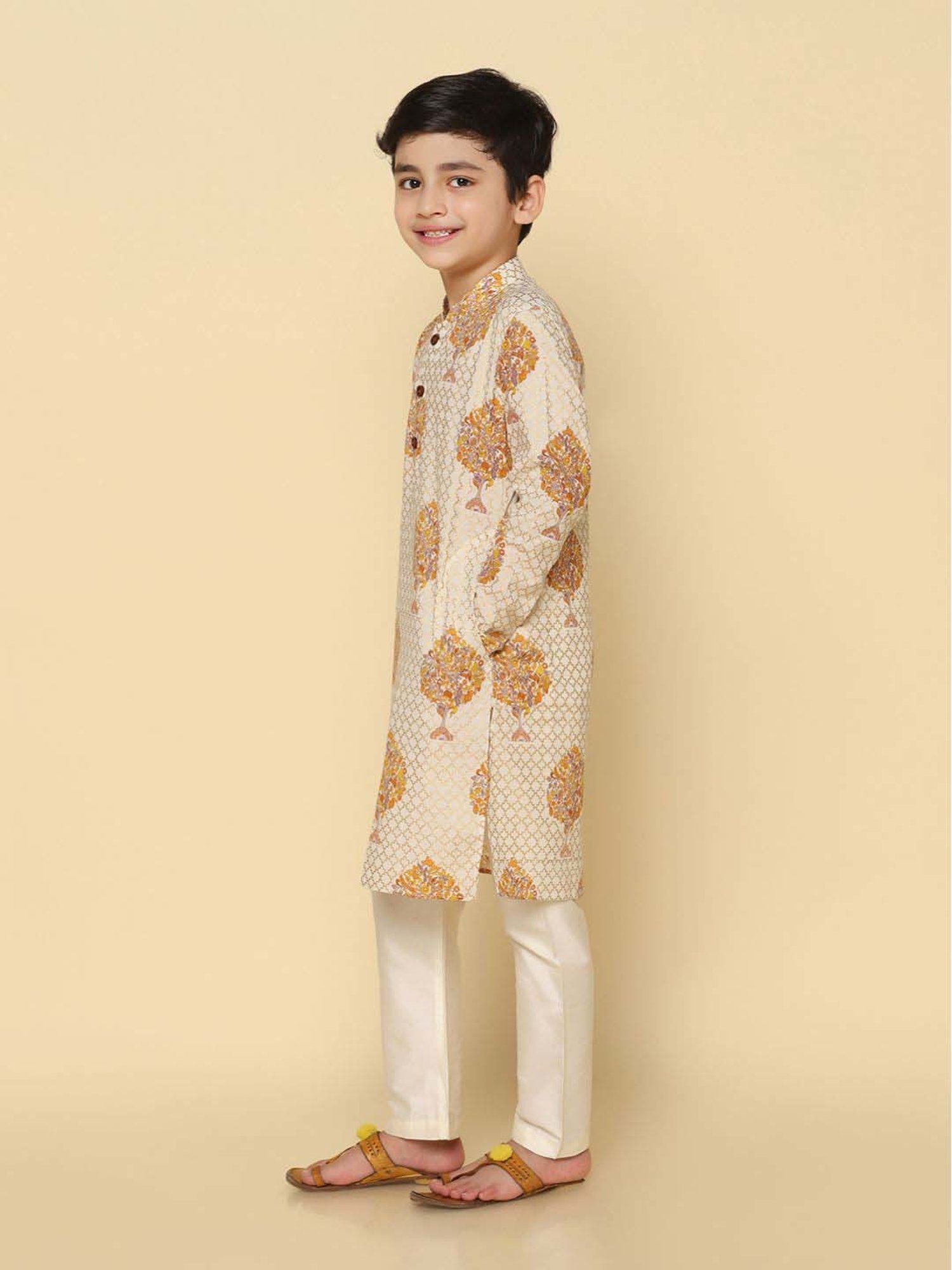 KISAH Kids White & Golden Printed Full Sleeves Kurta Set