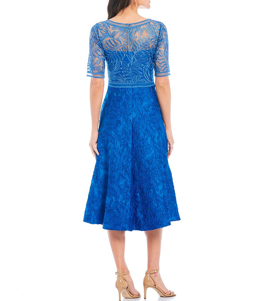 Tadashi Shoji Mixed Media Lace Bodice Boat Neck 3/4 Sleeve Midi Dress