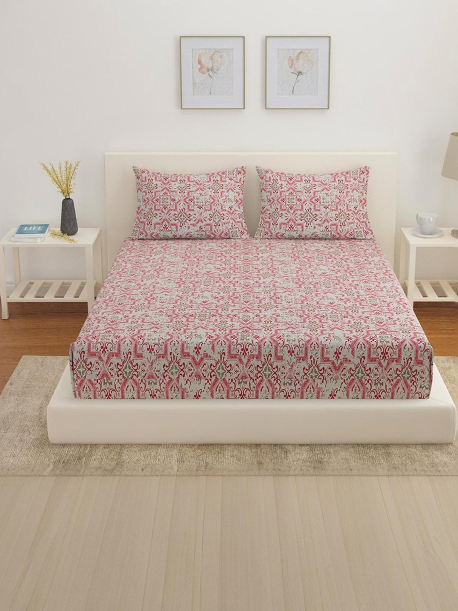 @Home Arias Pink 300 TC Cotton King Bedsheet with 2 Pillow Covers