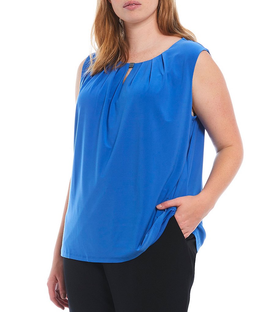 Democracy Plus Size Floral Print 3/4 Puff Sleeve V-Neck Knit Top