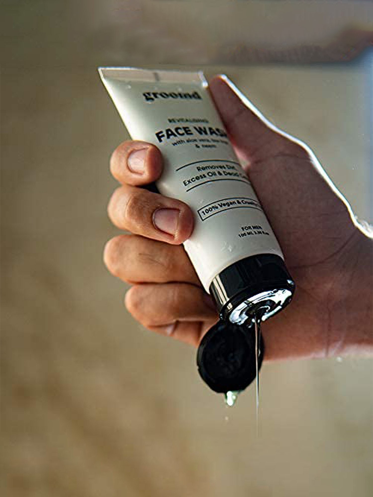 Groomd Face Wash with Aloe Vera, Tea Tree & Neem - Removes Dirt, Excess Oil & Dead Cells  (100 ml)