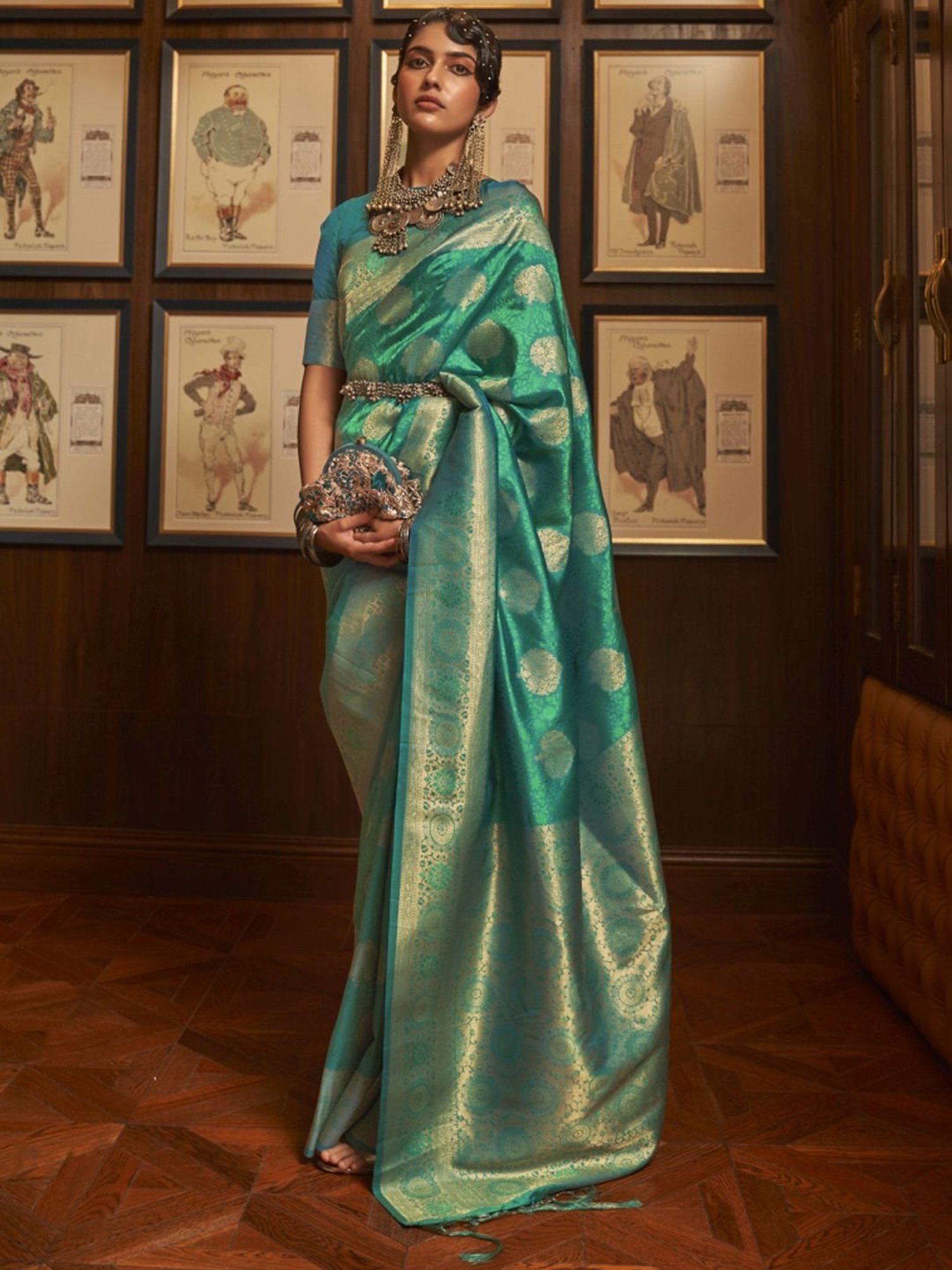 Elora Green Silk Woven Saree With Unstitched Blouse