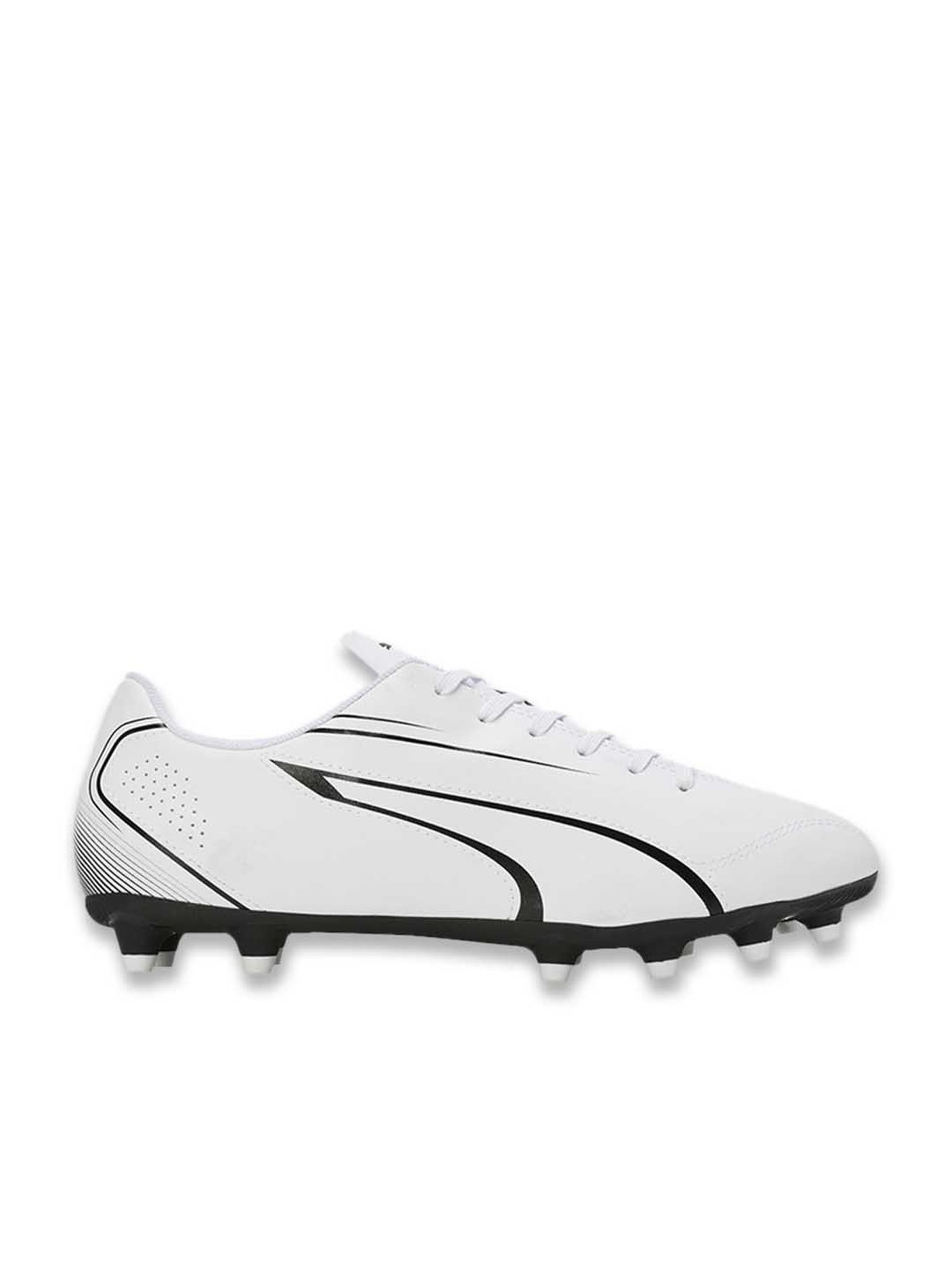 Puma Men's VITORIA FG/AG White Football Shoes