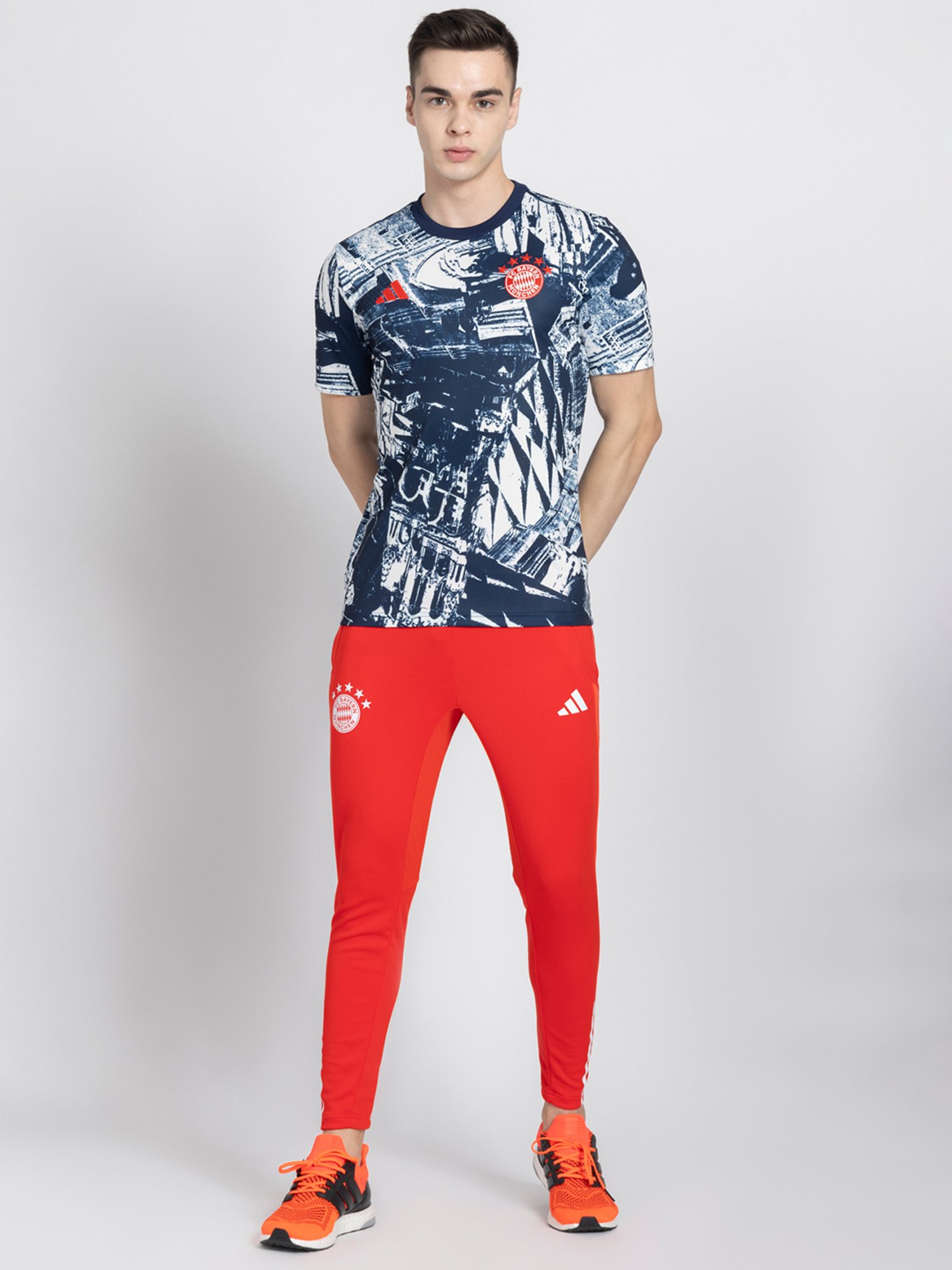 Columbia Black Regular Fit Sports T-Shirt