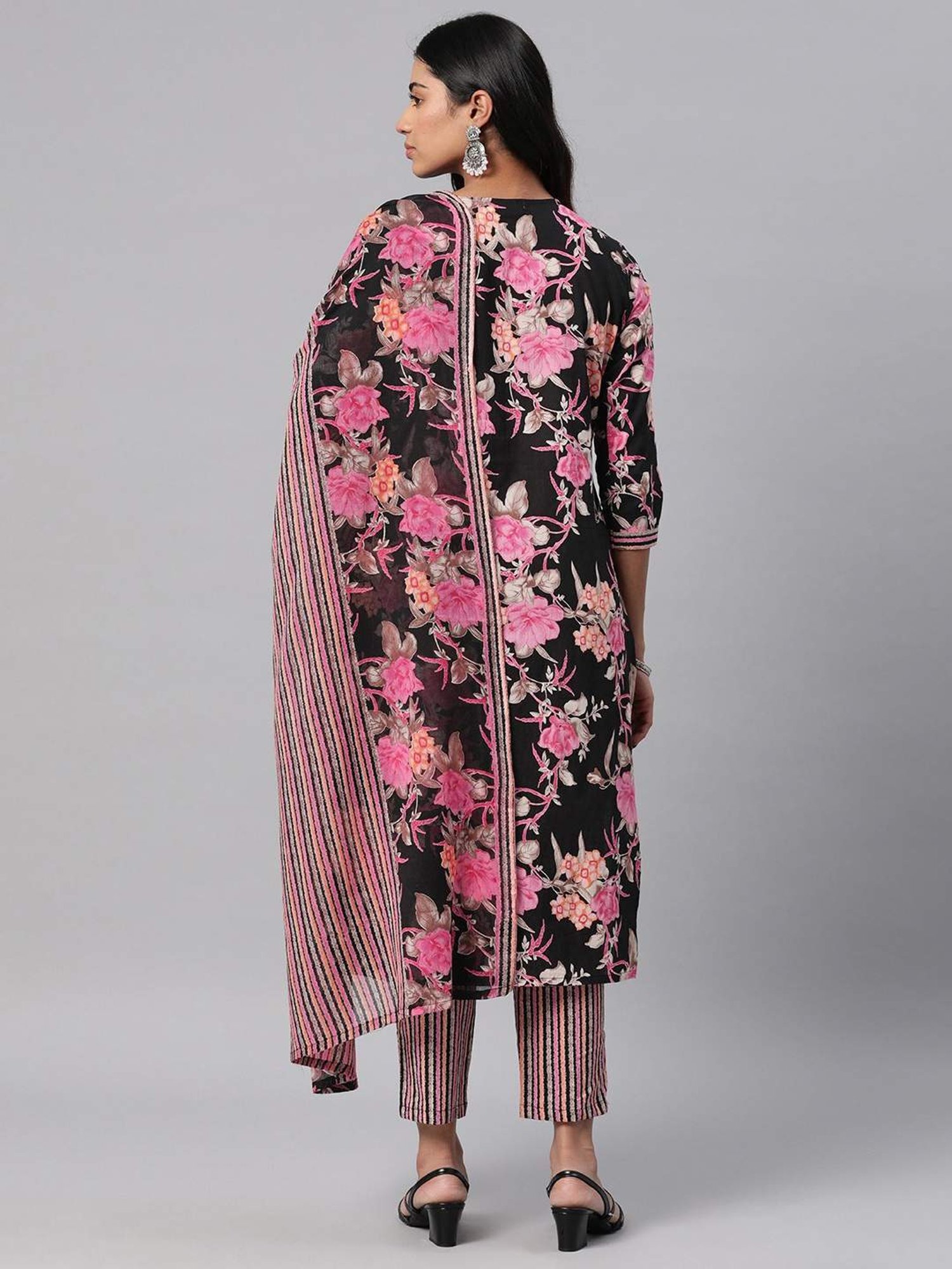 READIPRINT FASHIONS Black Cotton Floral Print Kurta Pant Set With Dupatta