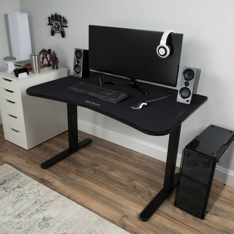 48" Gaming Table Desk with Gaming Mouse Pad Black - RESPAWN
