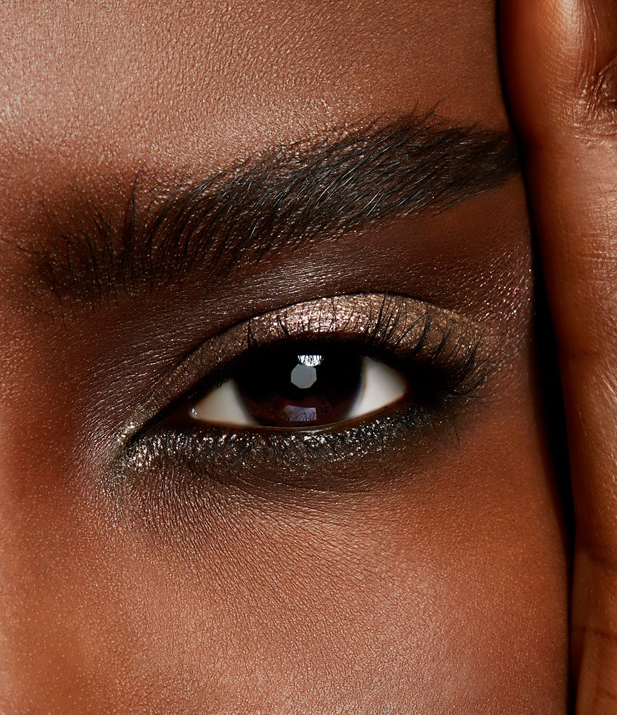 MAC Dazzleshadow Extreme Eyeshadow