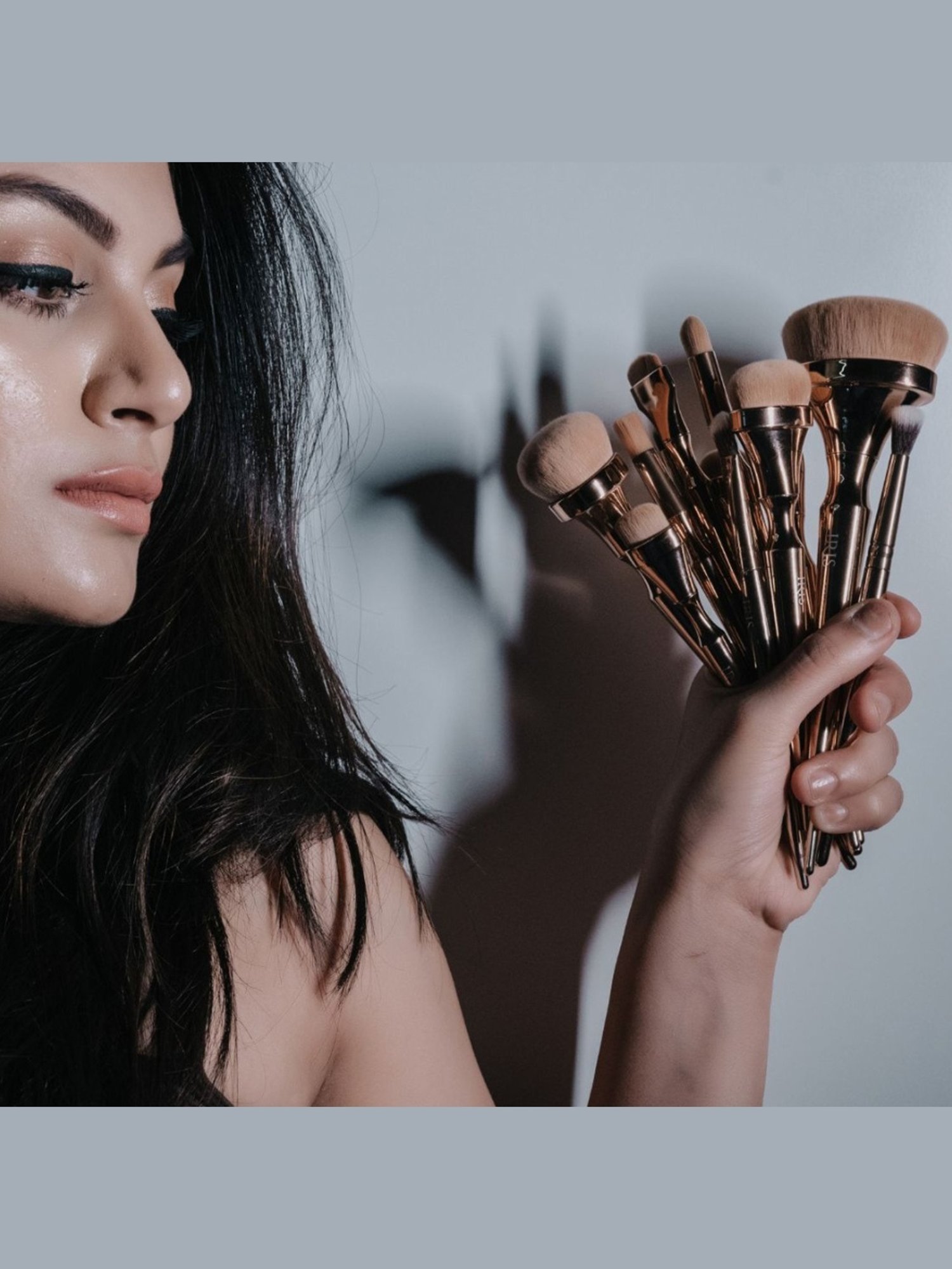 Iris Cosmetics Luminous 9-Piece Face Brush Set