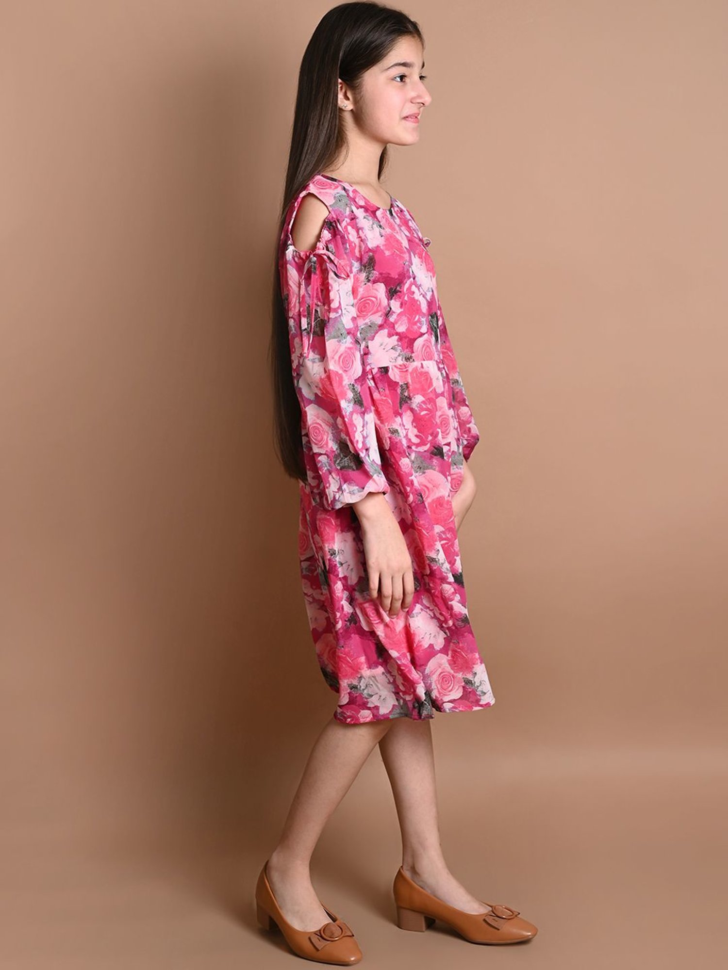 LilPicks Kids Pink Floral Print Full Sleeves Dress