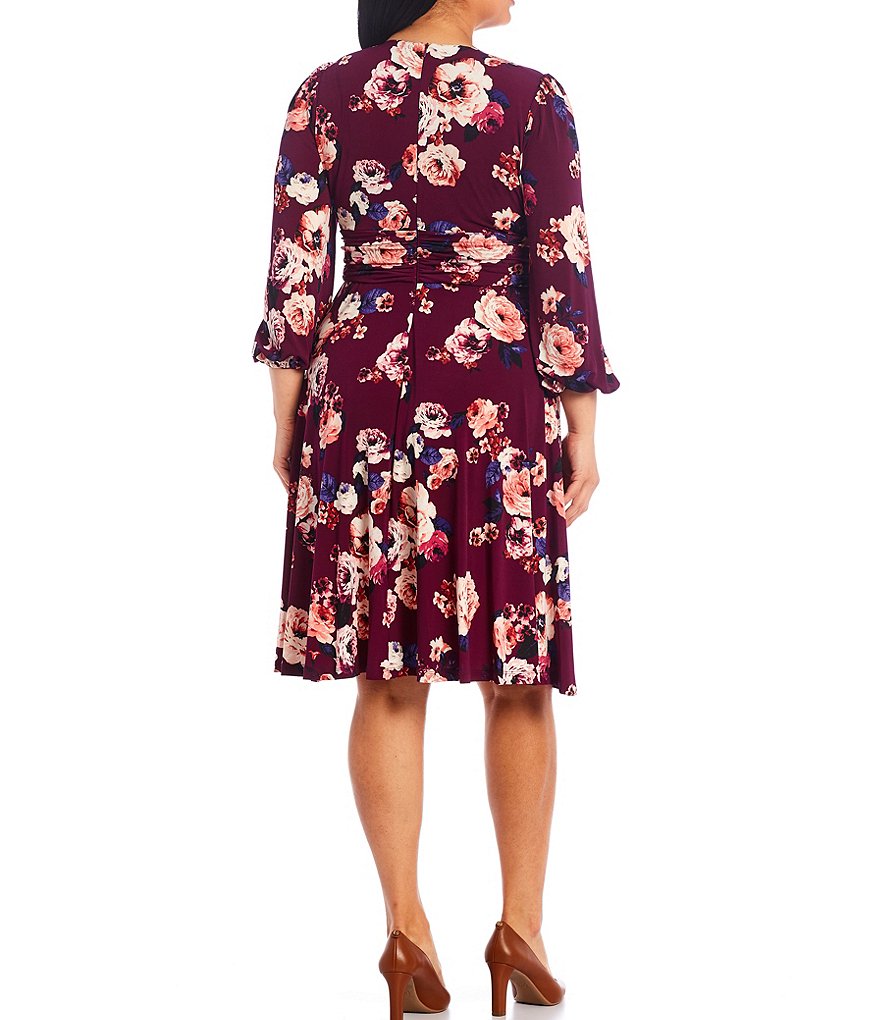 Eliza J Plus Size 3/4 Sleeve Floral V-Neck Dress