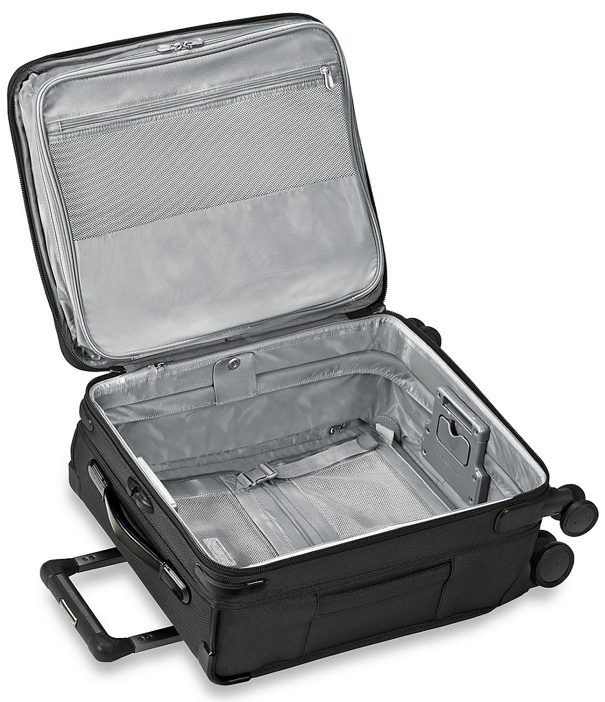 Briggs & Riley Baseline International Carry-On Expandable Wide-Body Spinner