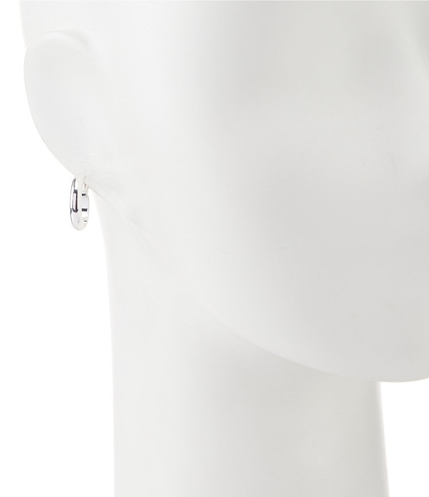 Tailored Small Hoop Earrings