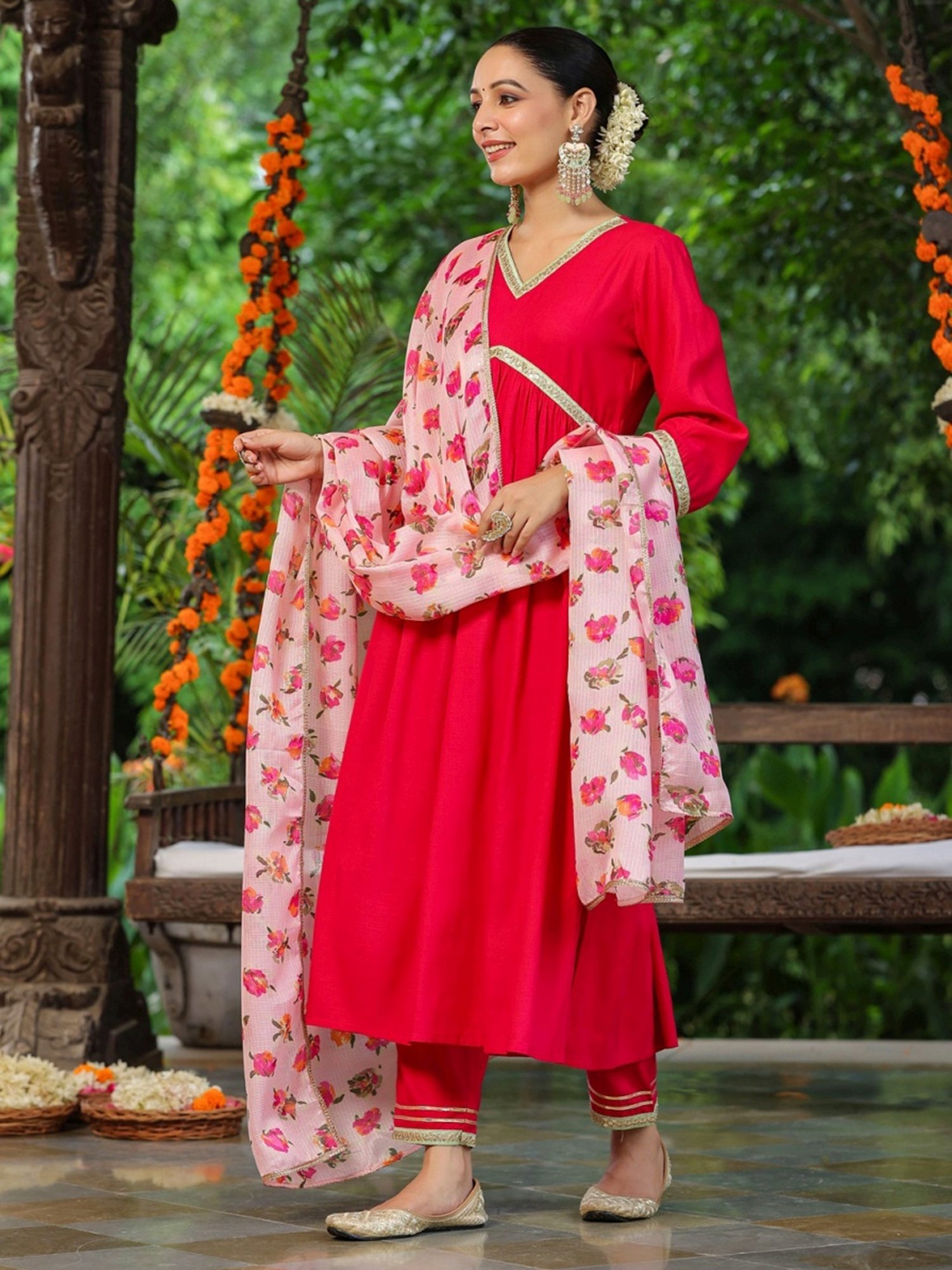 Rain and Rainbow Fuchsia Pink Embroidered Kurta Pant Set With Dupatta
