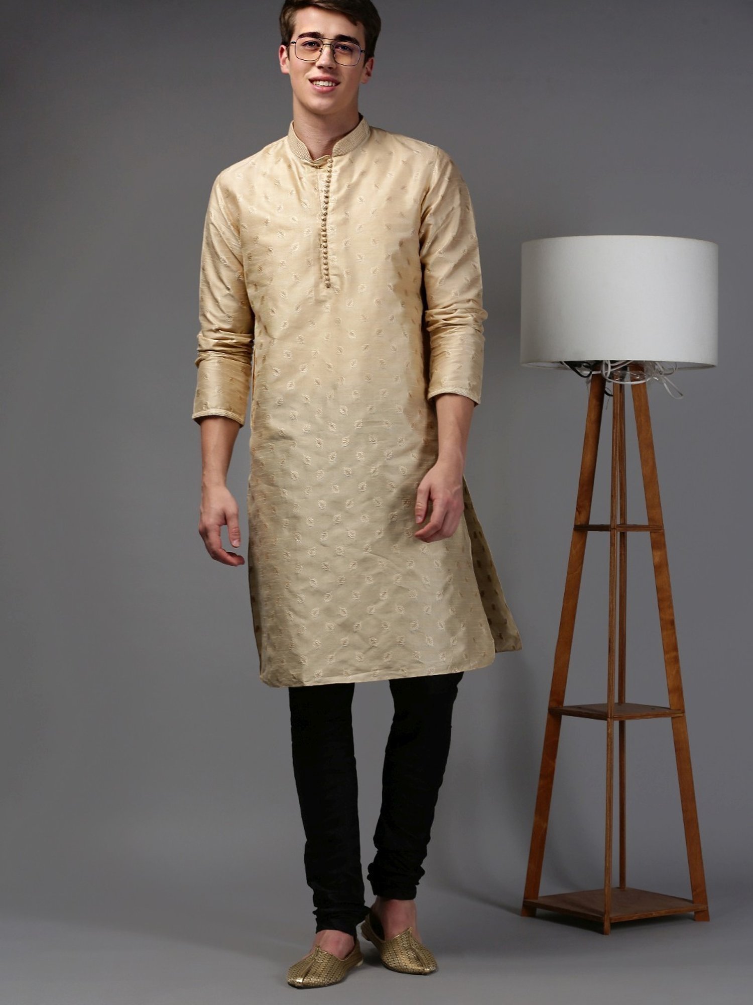 Sanwara Black Regular Fit Churidars