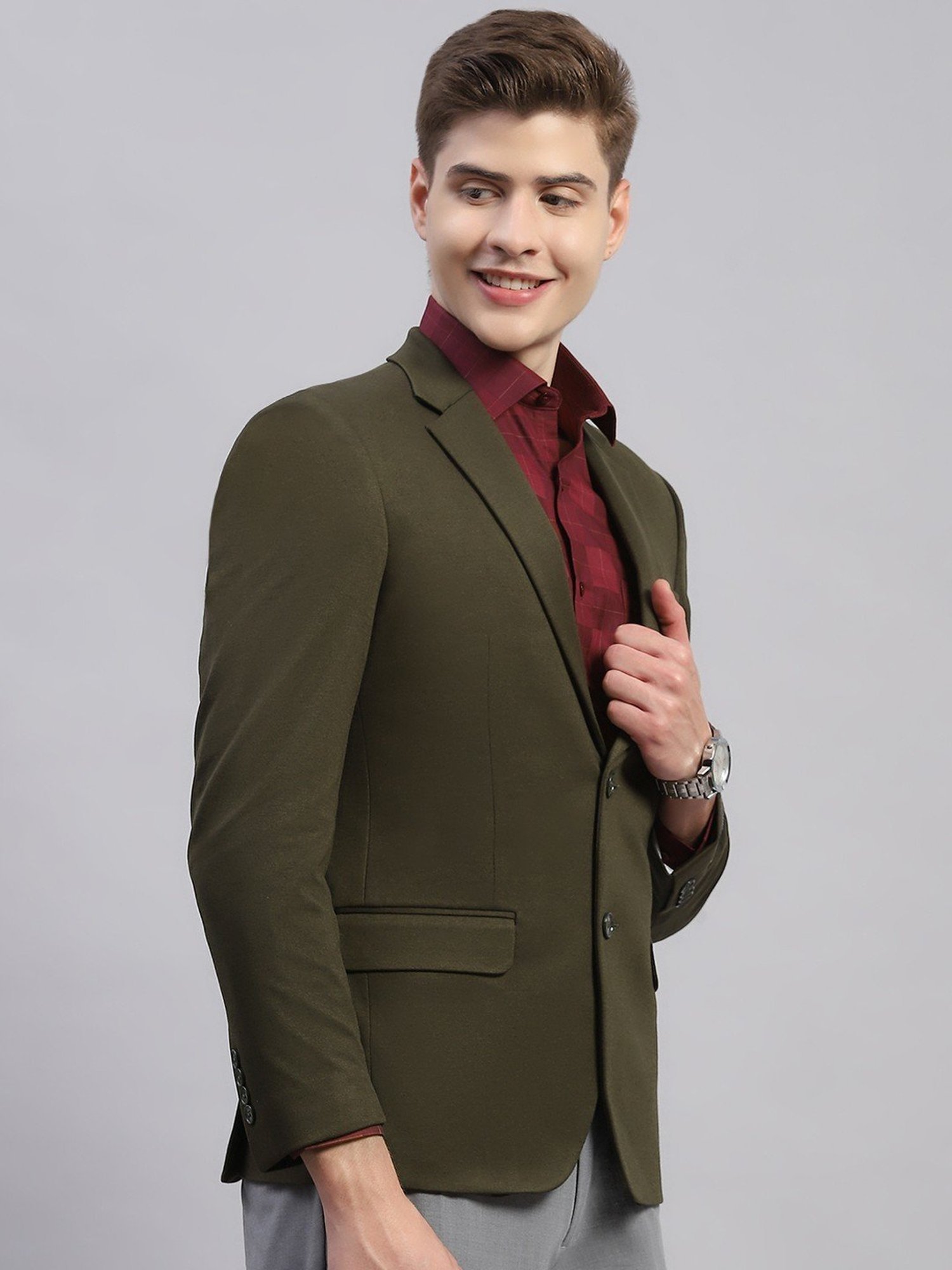 Arrow Sports Green Regular Fit Texture Waistcoat