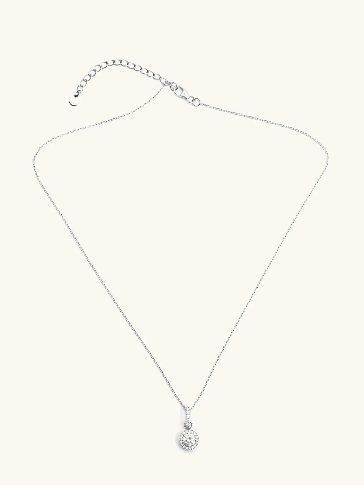 Zavya 92.5 Sterling Silver Pearlescent Elegance Pendant with Chain for Women