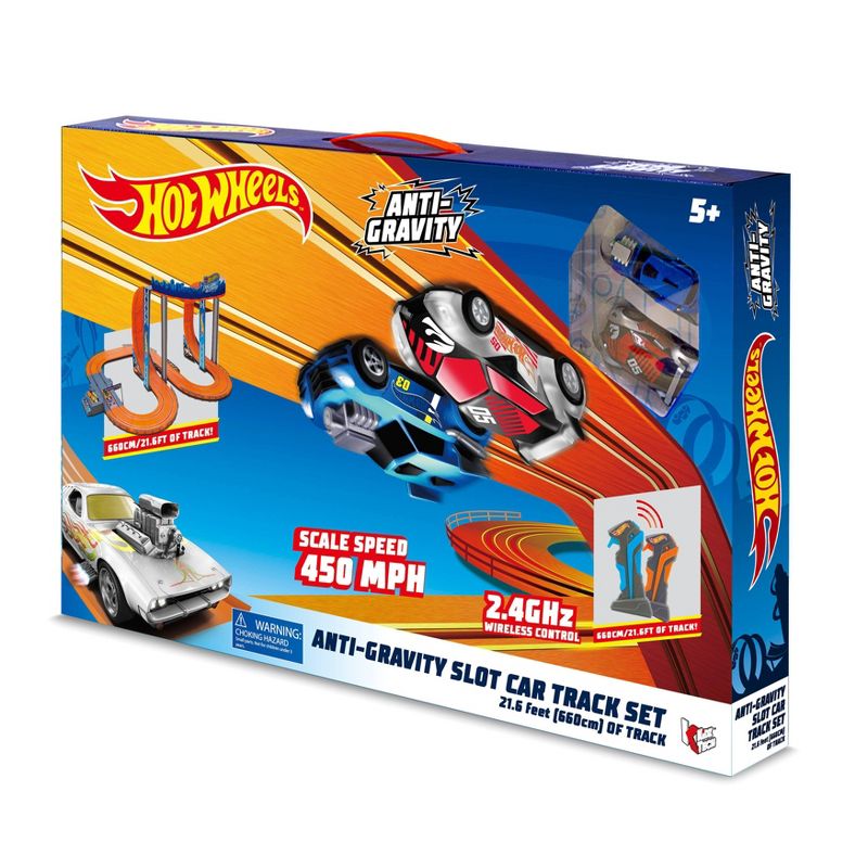 Hot Wheels Anti-Gravity  Set with 21.6ft Track - 1:43 Scale