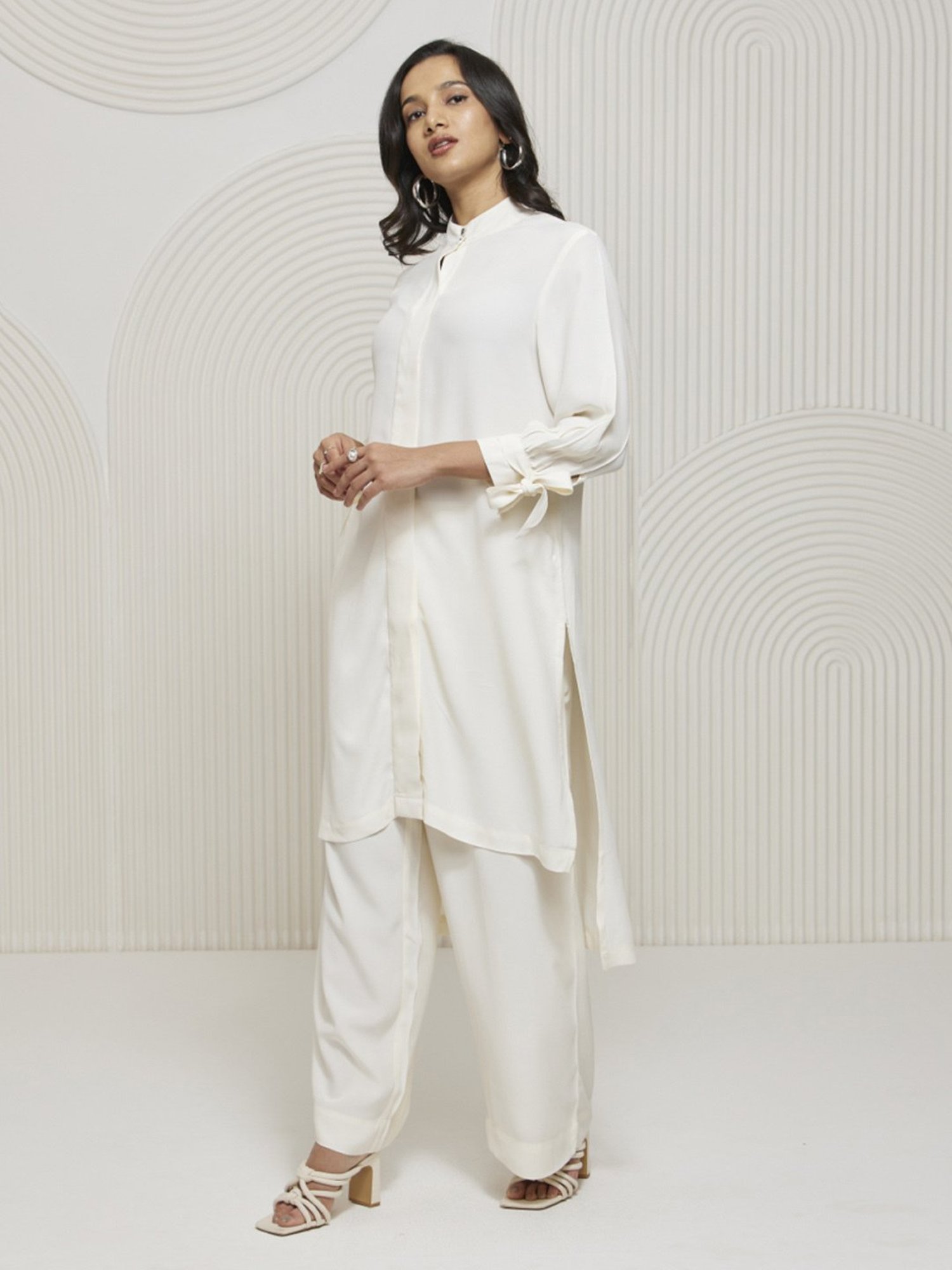 Artagai Snow White Elevated Basics Broad Concealed Placket Kurta with Wide Cropped Trousers