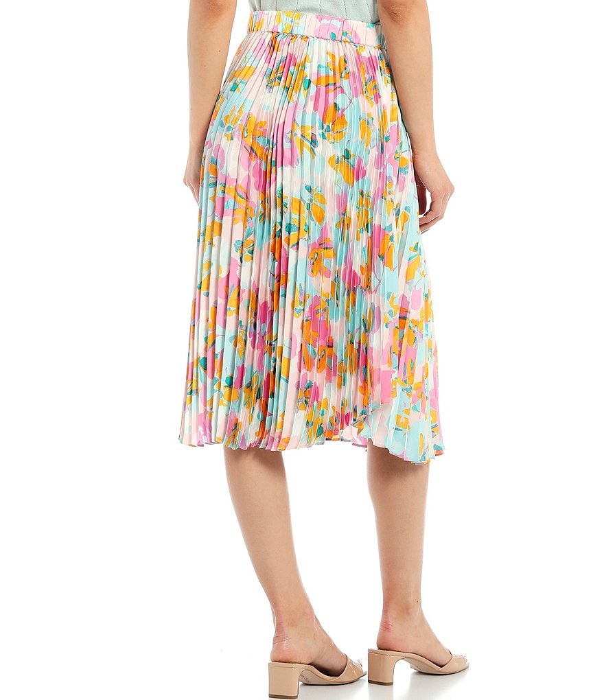 Skies Are Blue Floral Print A-Line Pleated Skirt