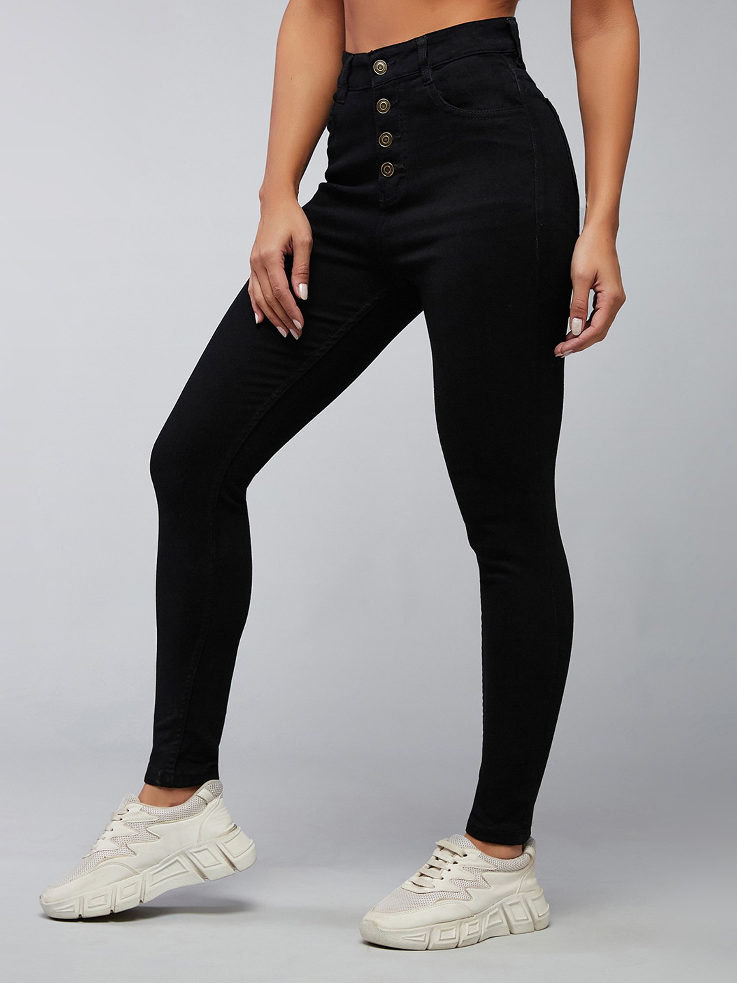 DOLCE CRUDO Black High Rise Stretchable Jeans