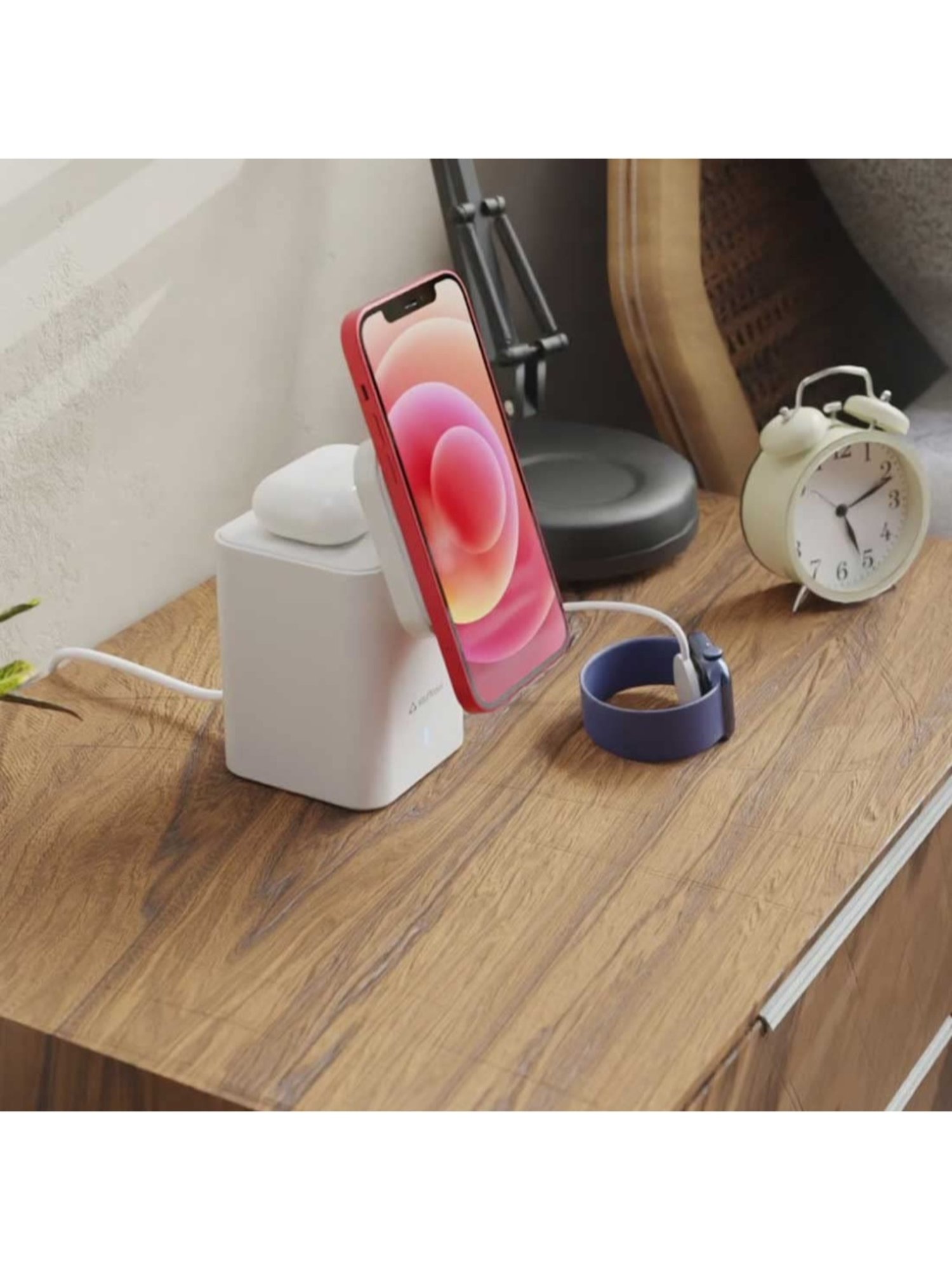 Stuffcool Magic 2 in 1 Magnetic Wireless Charging Station with 30W Dual Port PD PPS Output (White)
