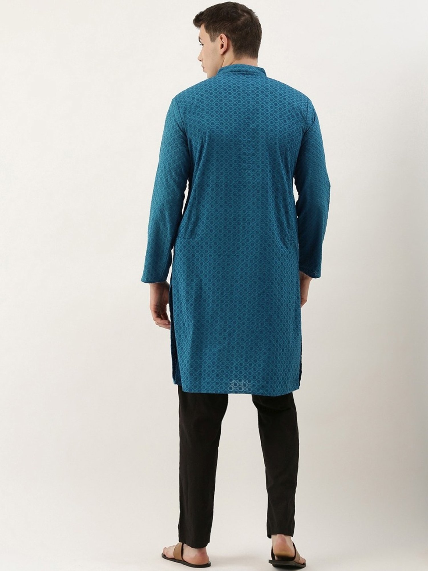 SWAGG INDIA Blue Cotton Regular Fit Embroidered Kurta