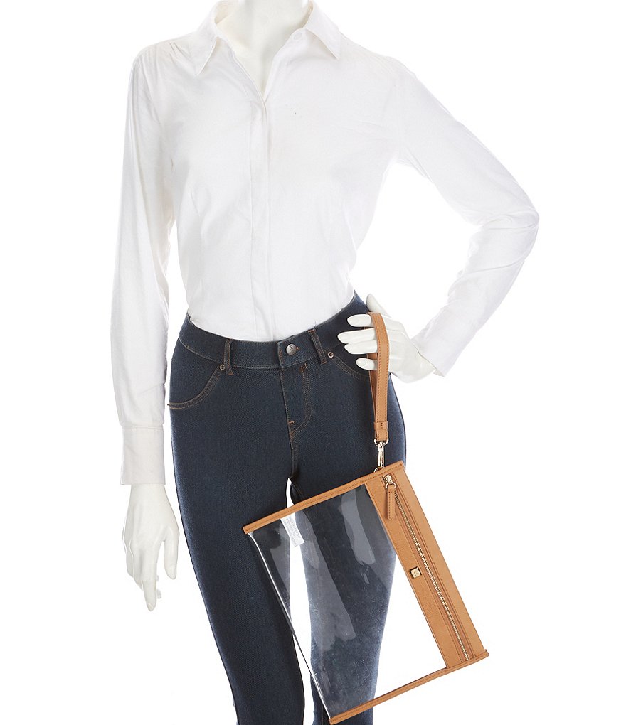 HOBO Link Leather Zip Wristlet