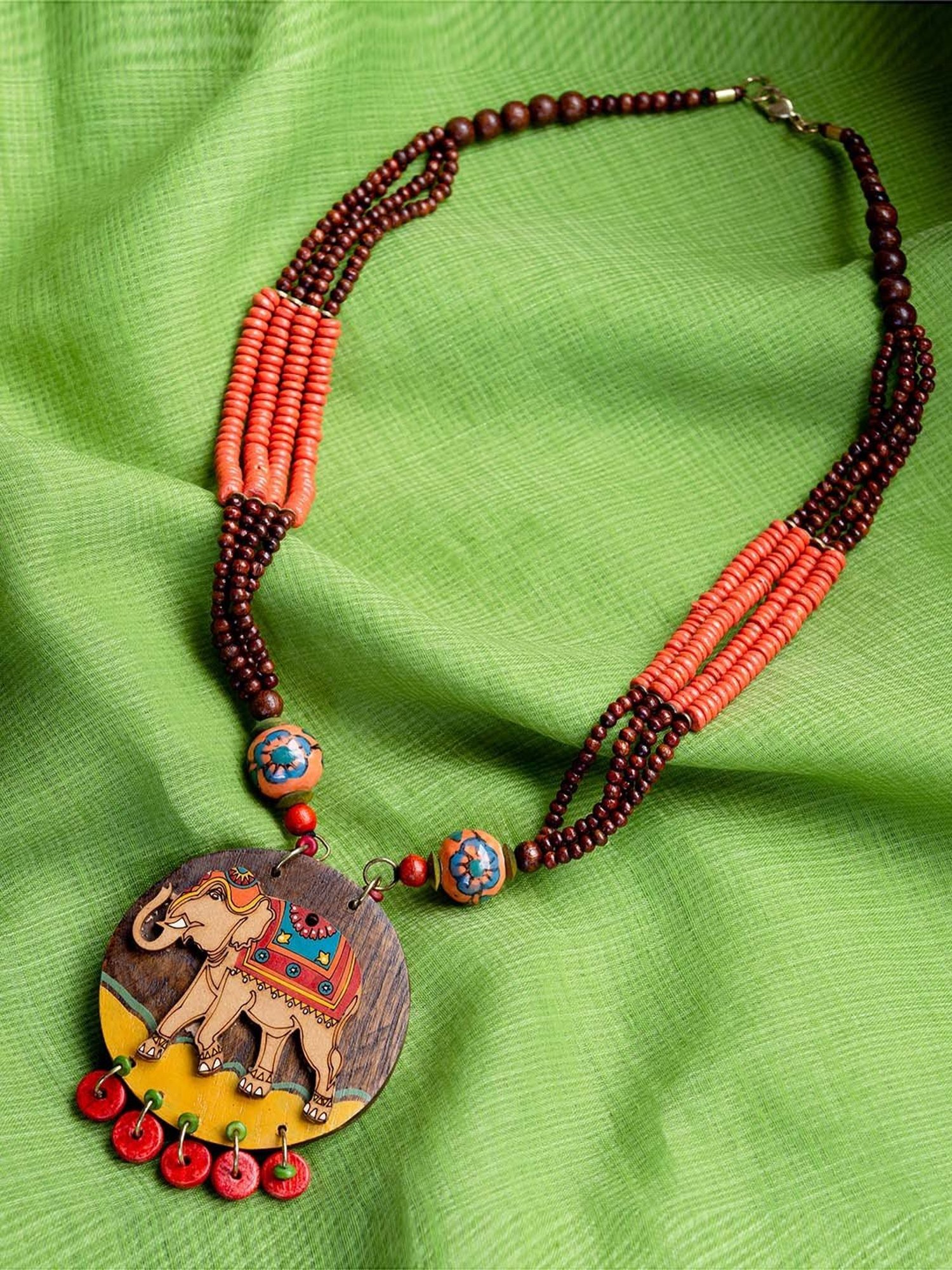 ExclusiveLane 'Tribal Elephant' Orange & Brown Handpainted Necklace (Teak Wood)