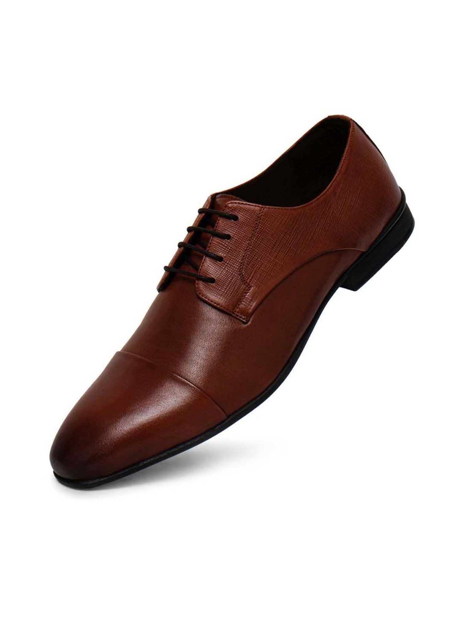 Ezok Men's Tan Derby Shoes