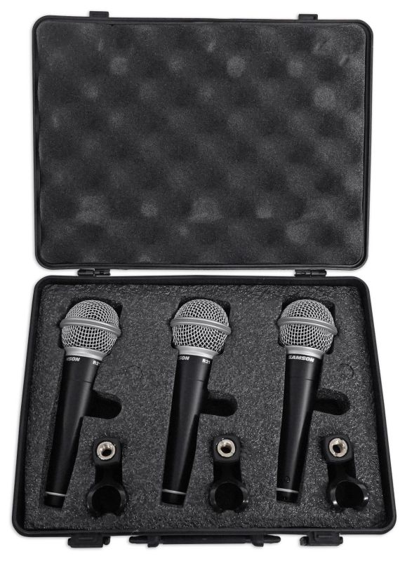 3) Samson Dynamic Podcasting Podcast Microphones+Stands+Pop Filters+Shock Mounts