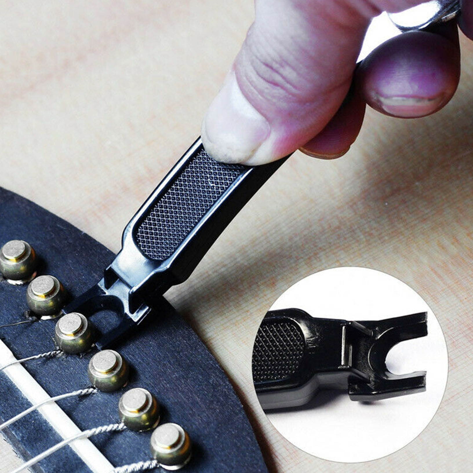 50 x Guitar String Changer 3 in 1 Strings Cutter Winder Pin Puller i-t78
