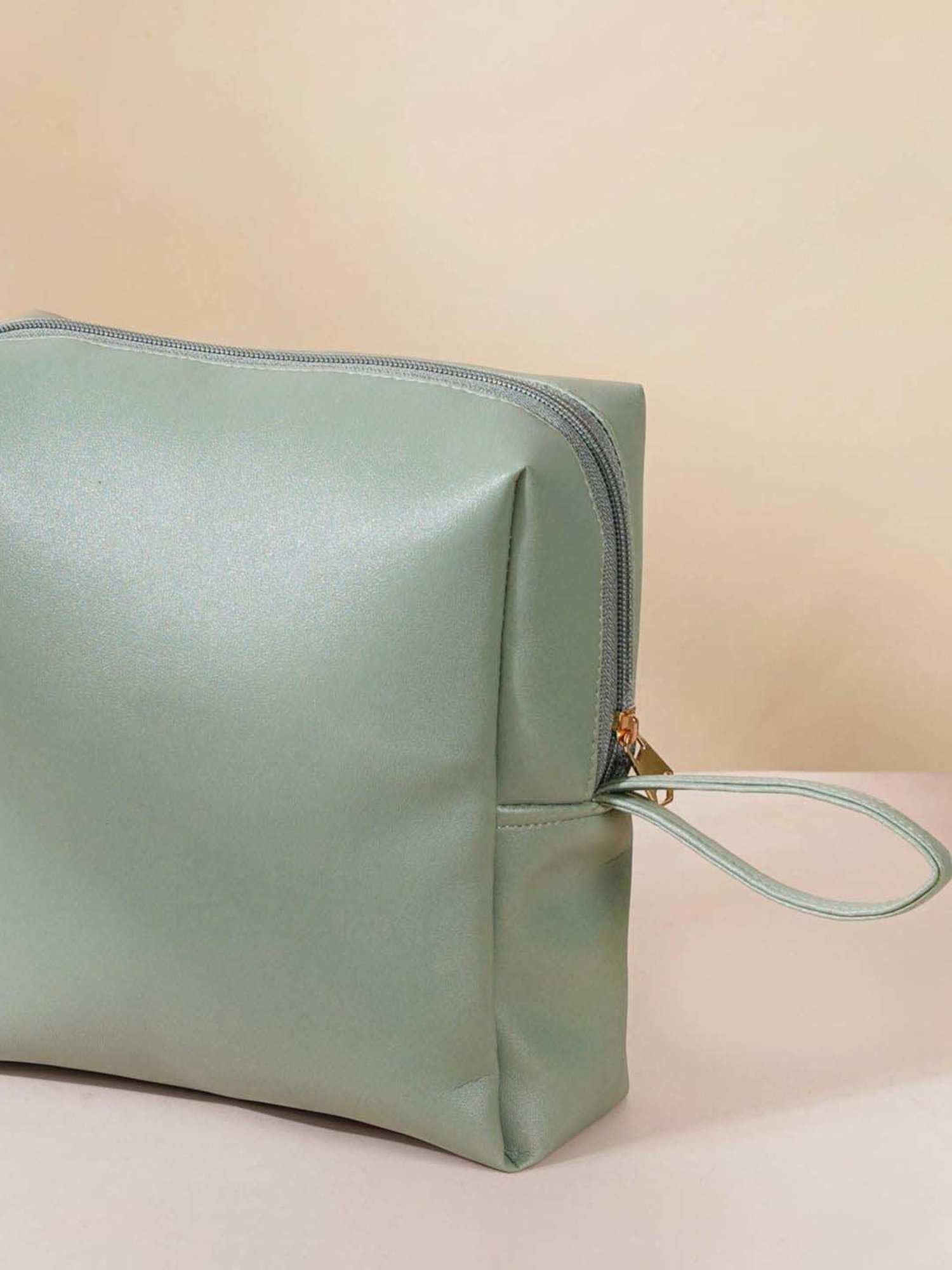 HOSTA HOMES Black Pvc Parachute Material Zipper Bag - Set of 2