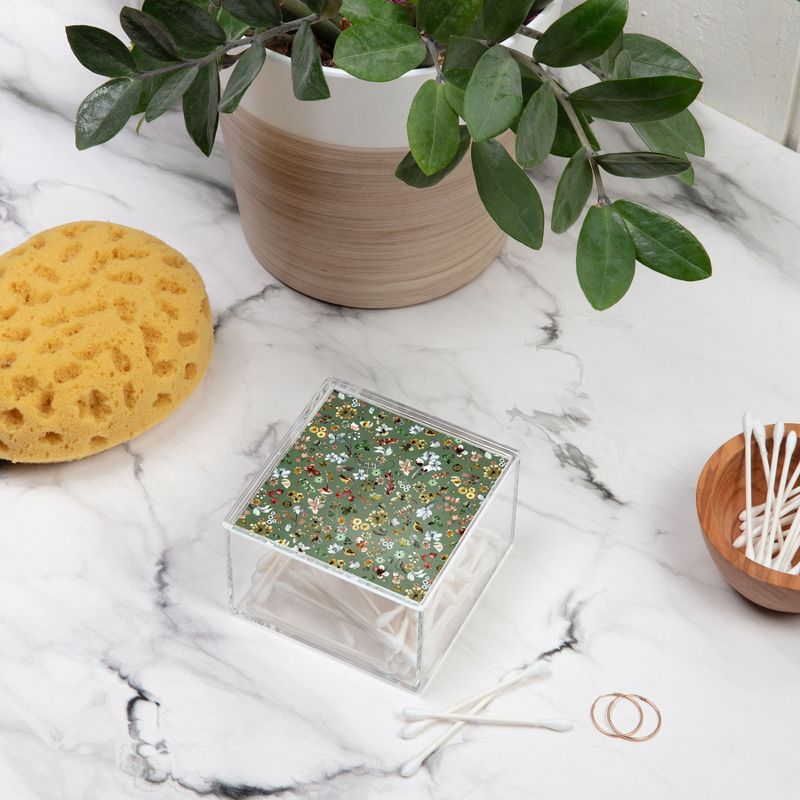 Olivia & May Set of 3 Weave Baskets with Wooden Lids