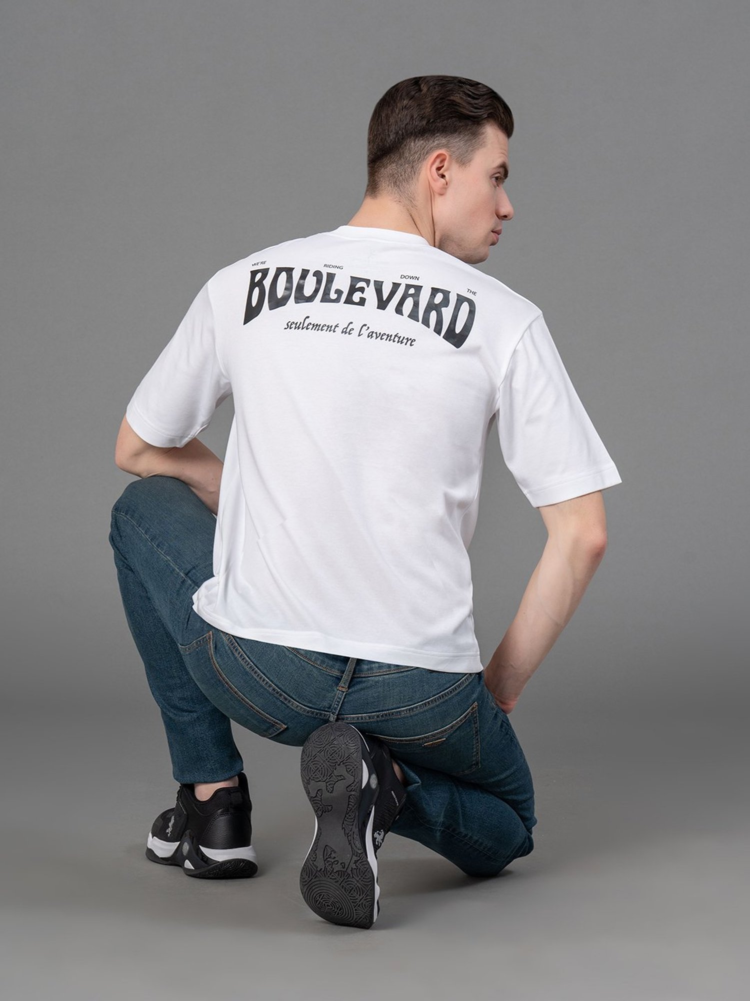 Red Tape White Loose Fit Graphic Print Oversized T-Shirt