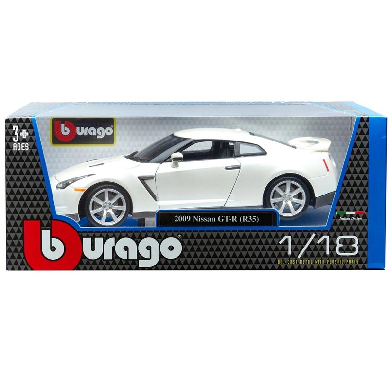 2009 Nissan GT-R R35 Pearl White 1/18 Diecast Model Car by Bburago