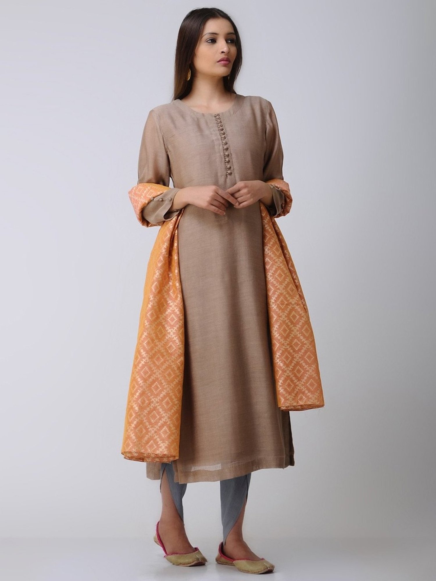Smriti Gupta Kapaas Brown Kurta