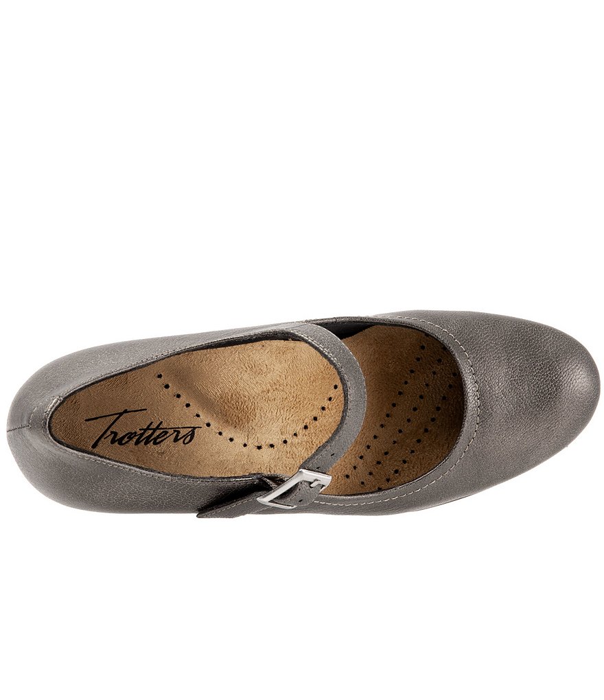 Trotters Willow Mary Jane Wedge Pumps