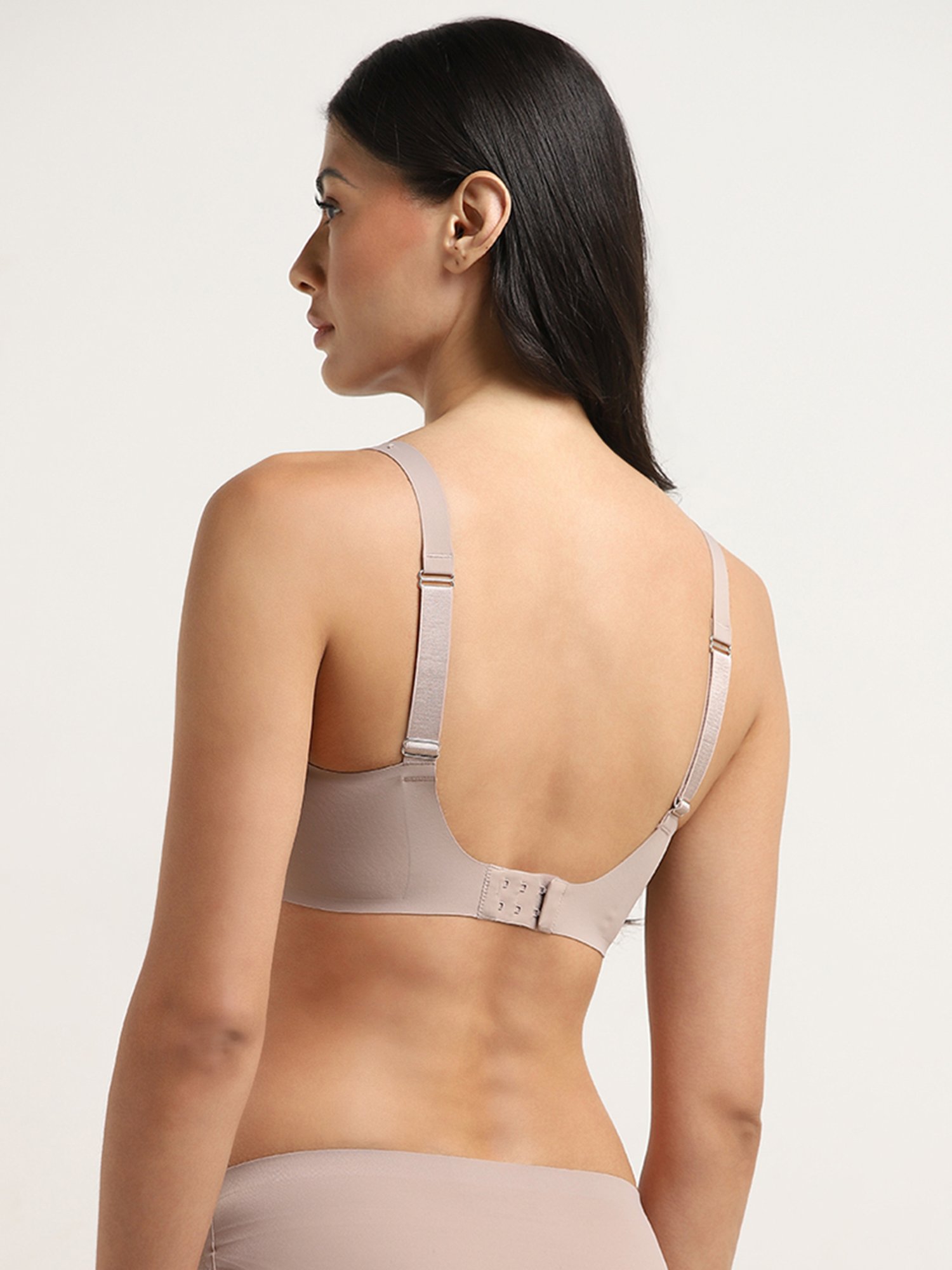 Wunderlove by Westside Light Taupe Seam-Free Invisible Padded Bra